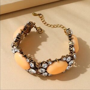 European and American mixed media retro style gemstone bracelet NWT